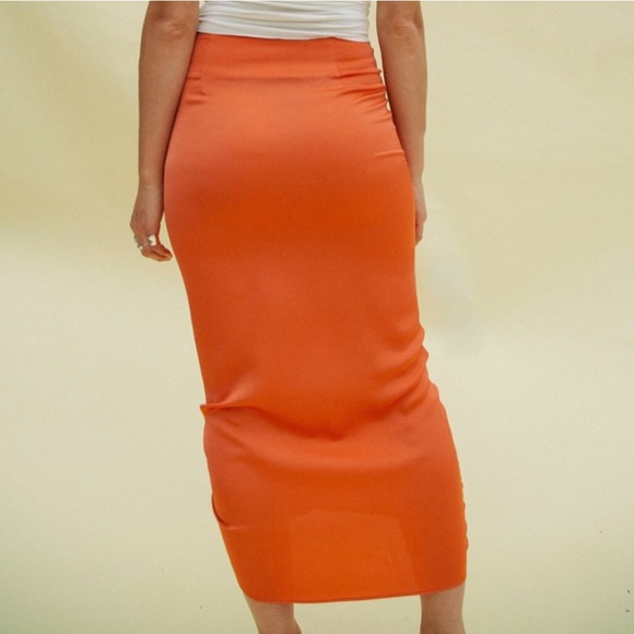🆕THE LINE BY K ORANGE SISILIA ADJUSTABLE LENGTH MIDI SKIRT ASYMMETRICAL RUCHING - Picture 5 of 9